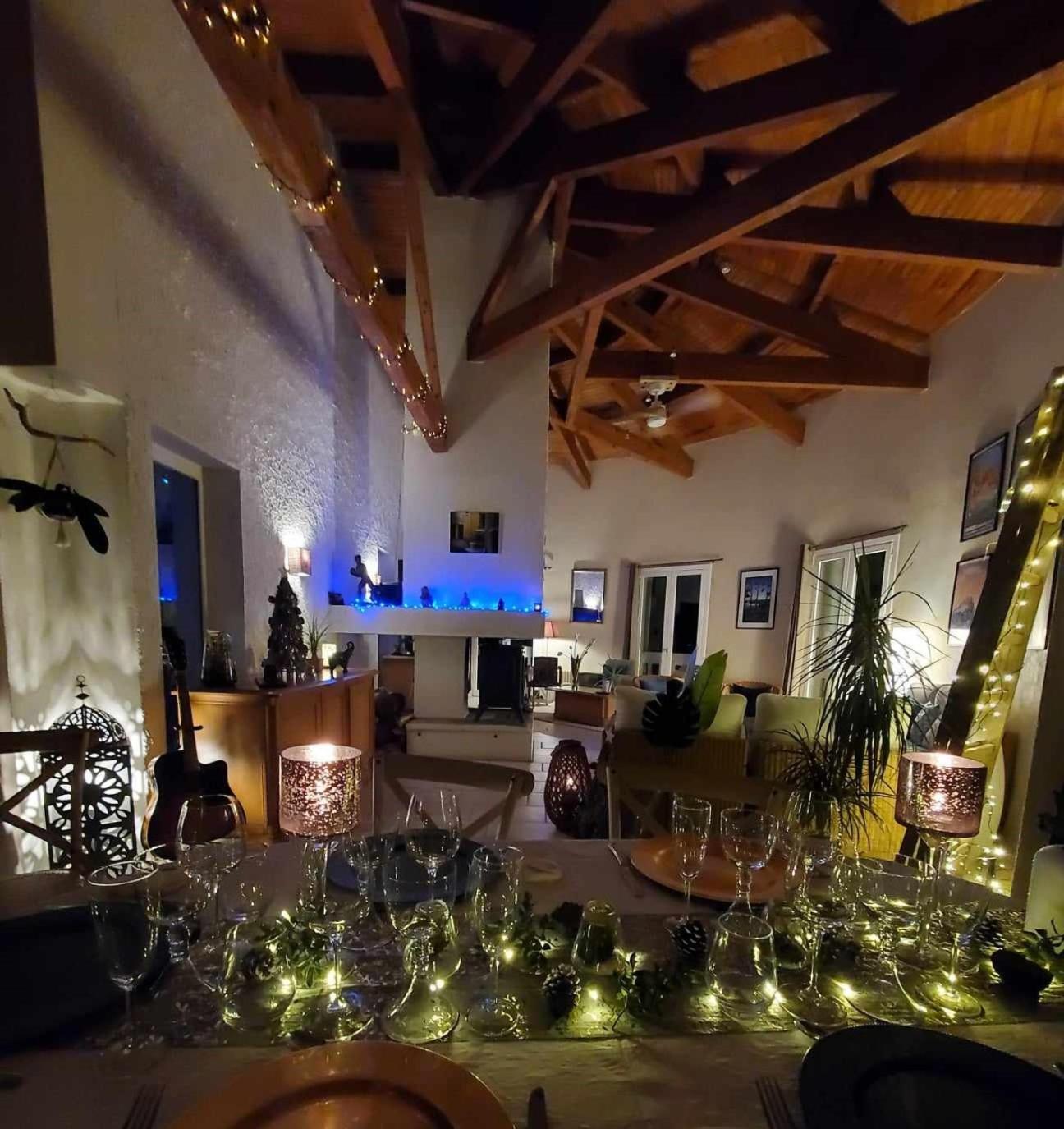 La Fontaine Au Loup Hotel Saint-Maurice-sur-Eygues Екстериор снимка
